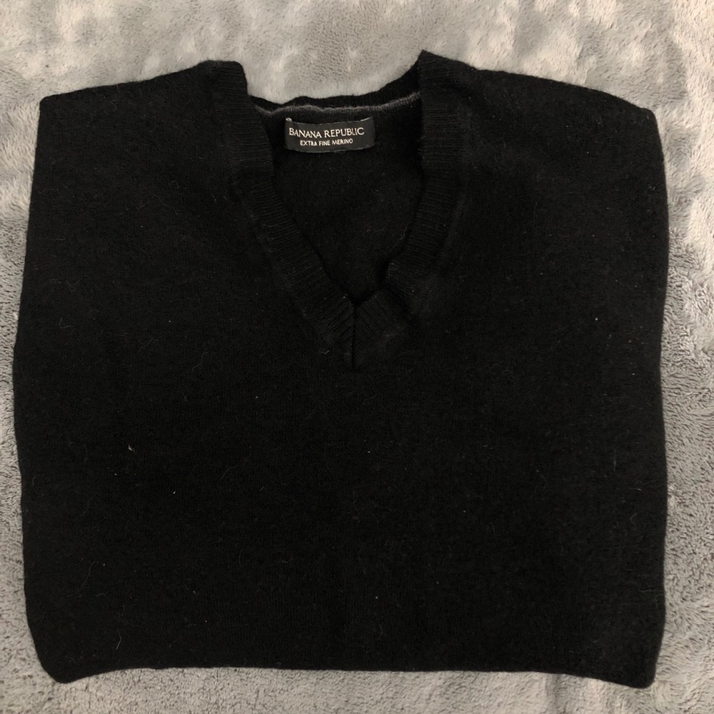 Banana Republic V-Neck Sweater